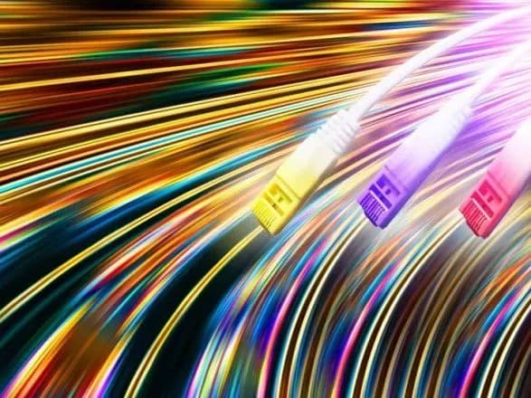 Інтернет за одну хвилину: стали відомі уподобання користувачів