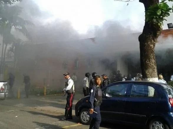 В Венесуэле во время тюремного бунта погибли 11 человек