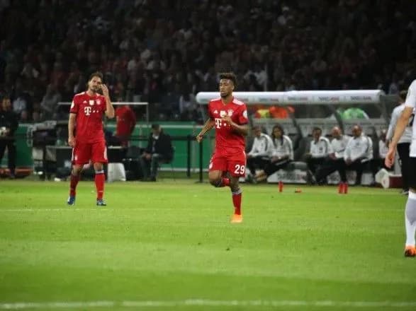 "Айнтрахт" обыграл "Баварию" и завоевал титул победителей Кубка Германии