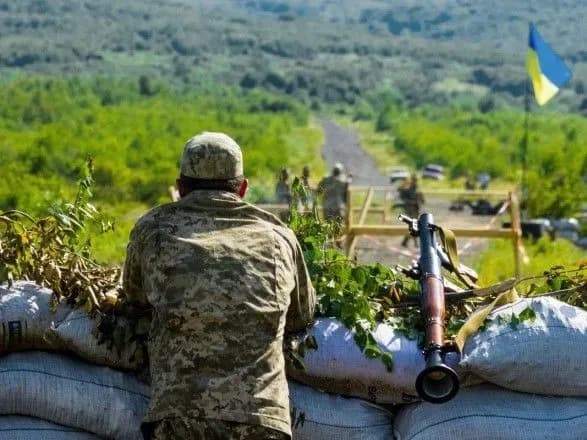 ООС: український військовослужбовець підірвався на вибуховому пристрої