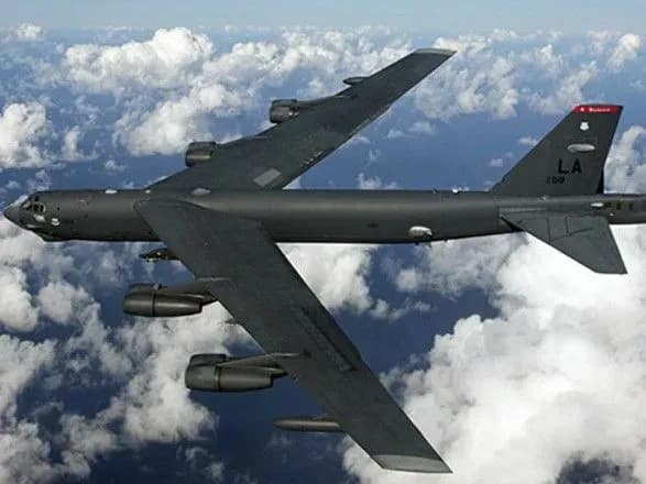 Телеканал CNN дізнався про зміну польоту бомбардувальників США після погроз КНДР