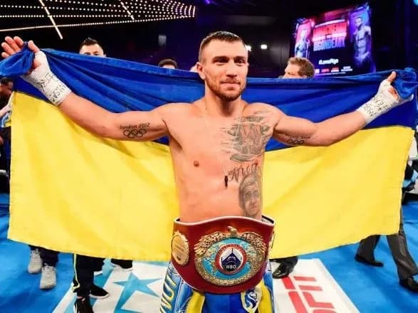Британський промоутер назвав Ломаченка сучасною легендою боксу