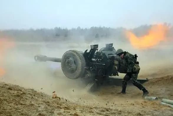 Бойовики обстріляли дитячий реабілітаційний центр на Донеччині