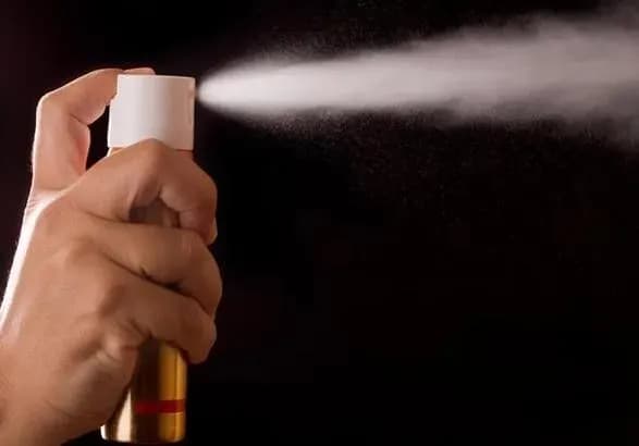 Гройсман закликав провести роботу серед дітей щодо розпилення газу в школах