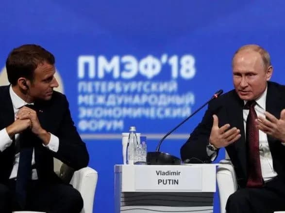 Макрон: за останні 10 років жодне французьке підприємство не покинуло російський ринок