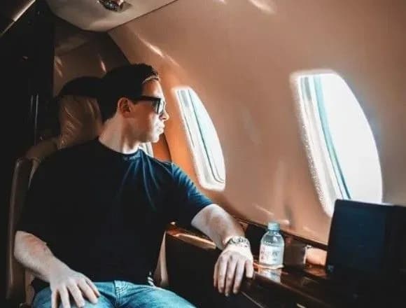 Фінал ЛЧ: світові зірки показали, як вони прибувають до Києва