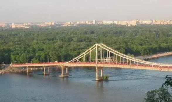 Рятувальники продовжують пошуки потонулого у Дніпрі в Києві школяра