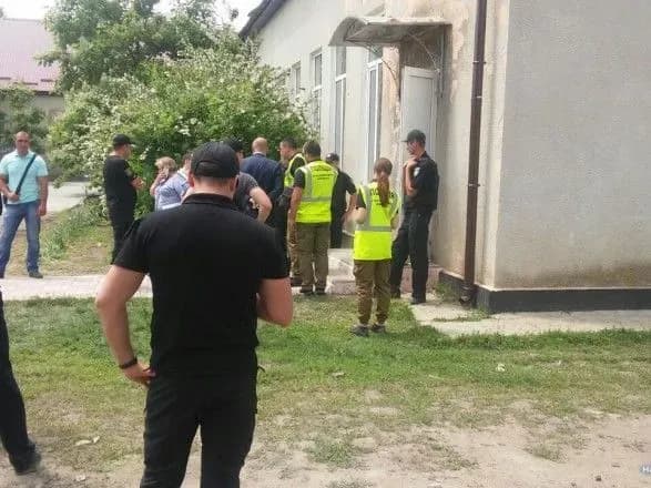 На виборчих дільницях в Одеській області вибухівку не виявили