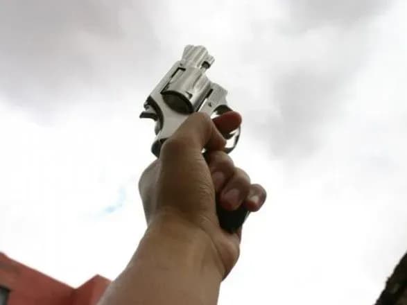 Біля виборчої дільниці на Одещині сталася стрілянина