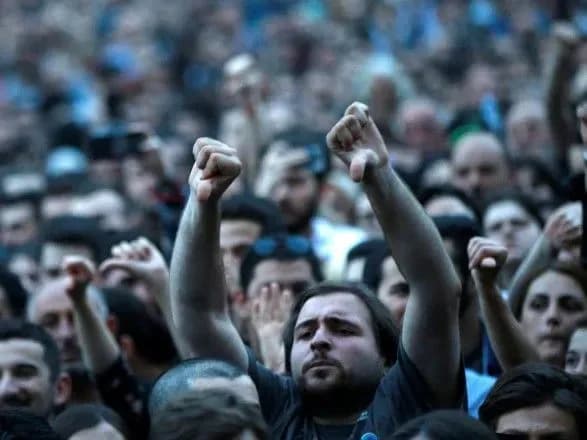 Слідству стали відомі нові деталі у справі про вбивство двох підлітків в Тбілісі