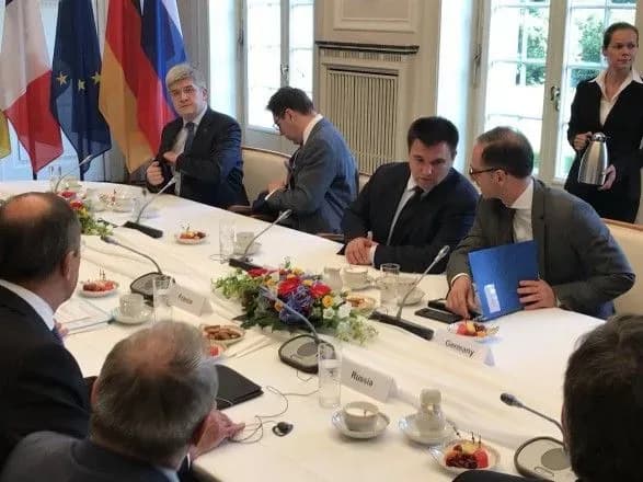 У Німеччині стартували нормандські переговори