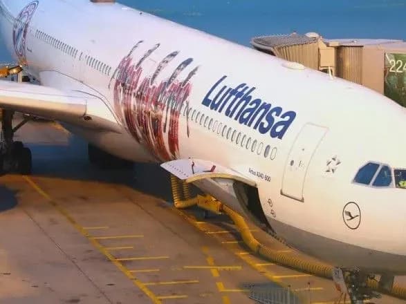 Во Франкфурте загорелся самолет Lufthansa, есть пострадавшие