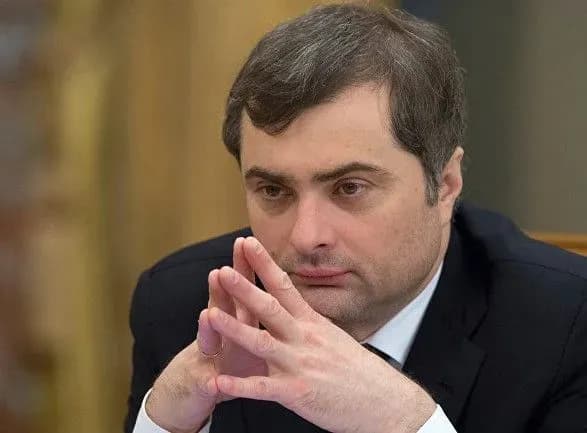 Сурков залишився помічником Путіна