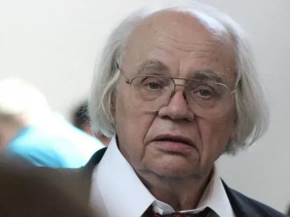 Помер Іван Драч