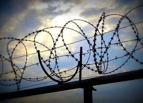 Колишній в’язень сів повторно на 8 років за вбивство сокирою і крадіжку