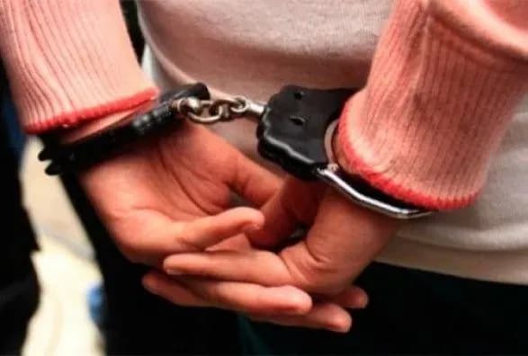 У Києві затримали жінку, яка 13 років ховалась від суду за кордоном