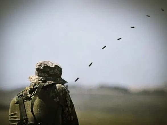 Військові на Донбасі за добу 18 разів відстрілювалися від бойовиків