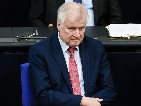 СМИ: Хорст Зеехофер намерен уйти из должностей главы МВД ФРГ и председателя ХСС