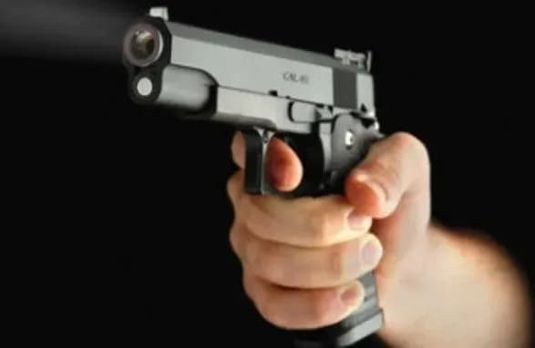 Пограбування ринку у Києві: жінка отримала вогнепальне поранення