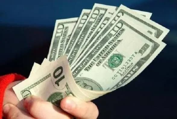 Українські інтернет-шахраї вкрали у громадянки США понад 1 млн доларів