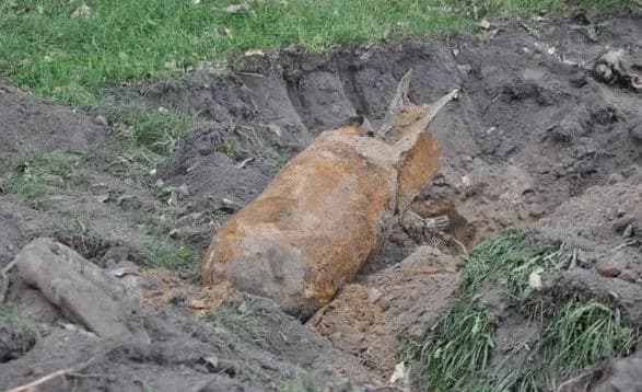 У Києві на Лисій горі знешкодили авіабомби часів Другої світової