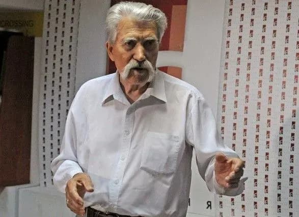 Левко Лук'яненко помер