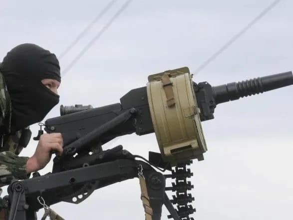 Бойовики обстріляли українські позиції біля Лебединського з БМП і гранатометів