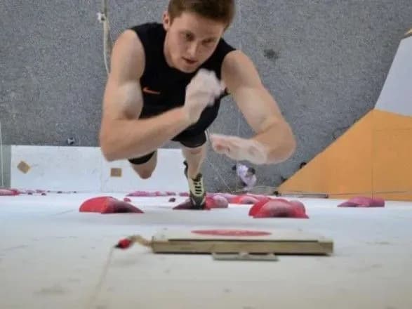 Українець став призером етапу Кубку світу зі скелелазіння