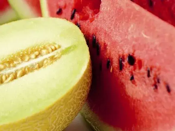 Експерт розповів, чи можна вже купувати кавуни і дині
