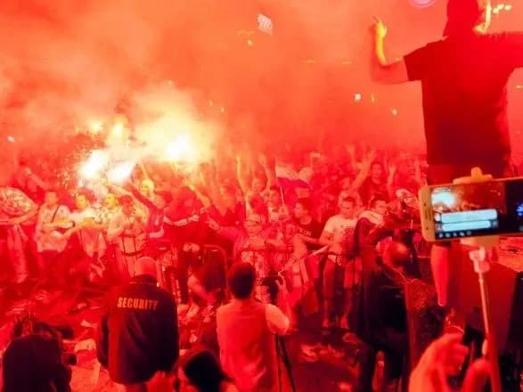 ЗМІ: починаючи від фінального свистка у Хорватії не стихають народні гуляння