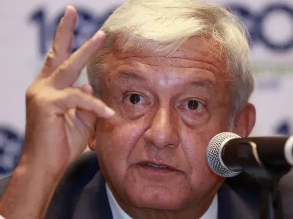 Мексика: Лопес Обрадор продасть президентський літак і вдвічі скоротить зарплати чиновників