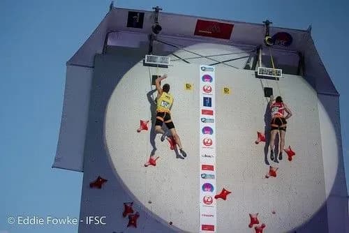 Украинец победил на этапе Кубка мира по скалолазанию