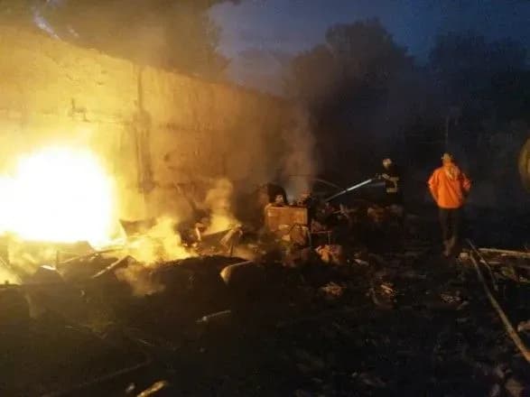 Через коротке замикання під Житомиром загорівся цех з паливними пелетами