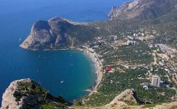 Держава офіційно отримала у власність 4 санаторії Криму