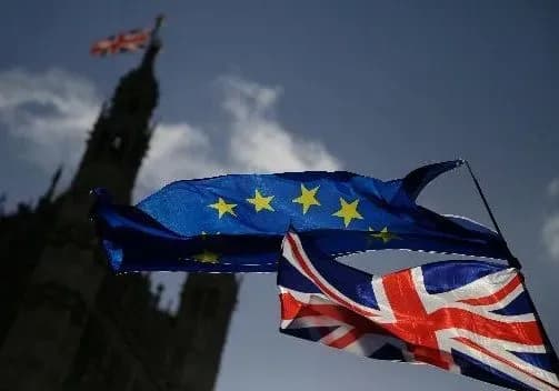 ЗМІ: Мей пригрозила виборами незгодним з її планом Brexit