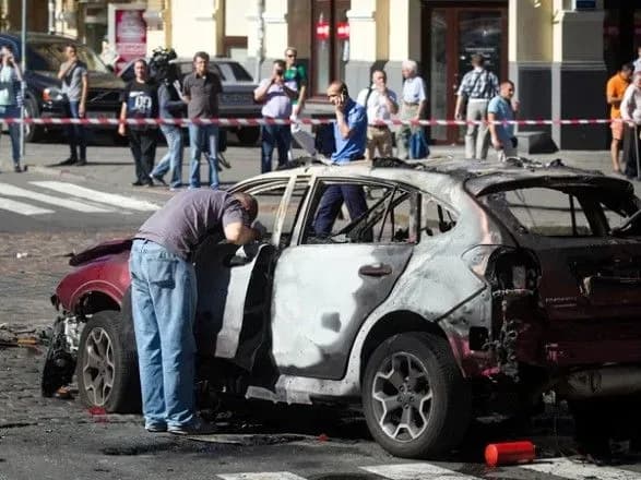 Полиция до сих пор не установила личность подрывника машины Шеремета