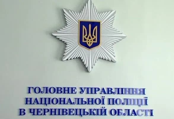 На Буковині шахрай два роки вправно видавав себе за податківця