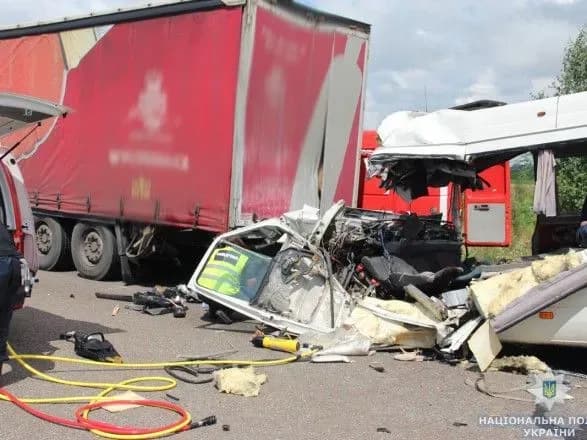 Масштабна ДТП на Житомирщині: поліція затримала власника маршрутки