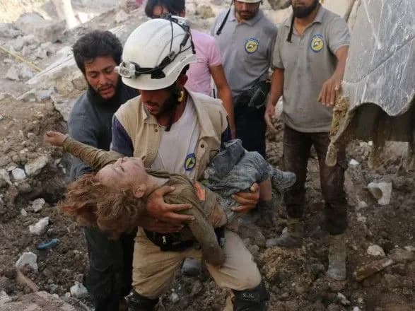 Bild: Німеччина прийме 50 активістів "Білих касок" з Сирії