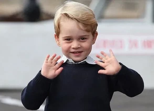 У Британії випустили пам'ятну монету на честь п'ятиріччя принца Джорджа