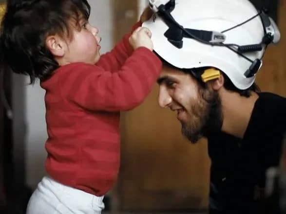 CBC: Канада розмістить у себе 50 активістів "Білих касок" та їх сім'ї