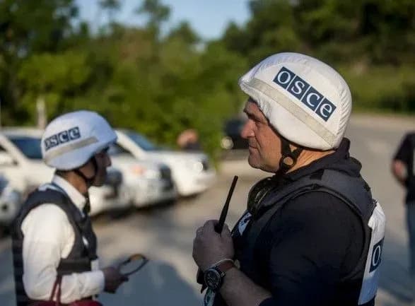 Бойовики продовжують обмежувати пересування представників ОБСЄ на Донбасі