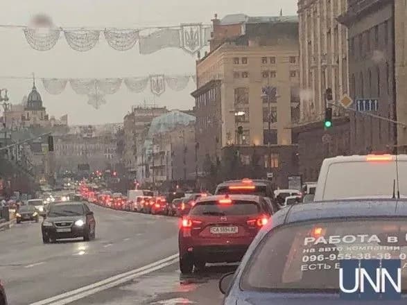 Рівень заторів у столиці досяг 10 балів