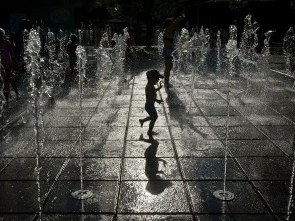 Метеорологи: 2018 год может стать одним из самых жарких