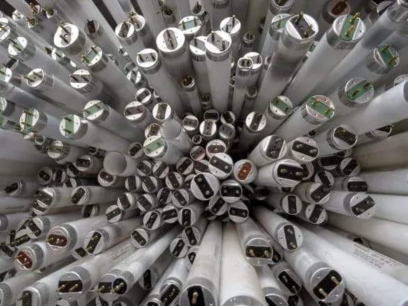 У Хмельницькому назбирали півтори тисячі ртутних ламп за місяць