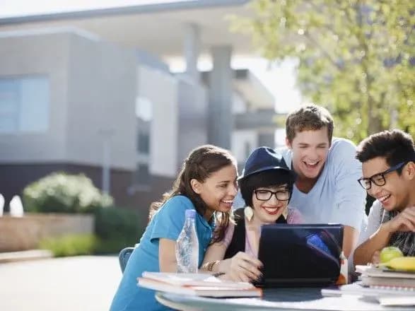 Более 25 тысяч иностранцев получили приглашение на обучение в Украине