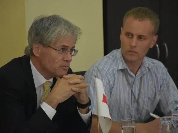 Червоний Хрест проводить підготовку двох гуманітарних проектів на Донбасі