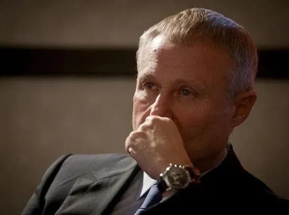 У Суркіса здають в оренду офіси російській компанії