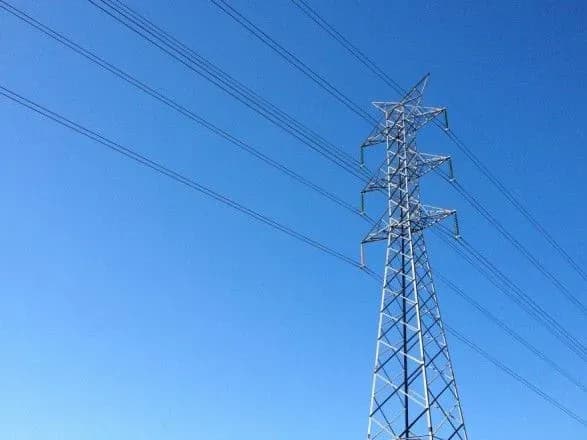 В Україні через негоду без світла близько 120 міст і сіл