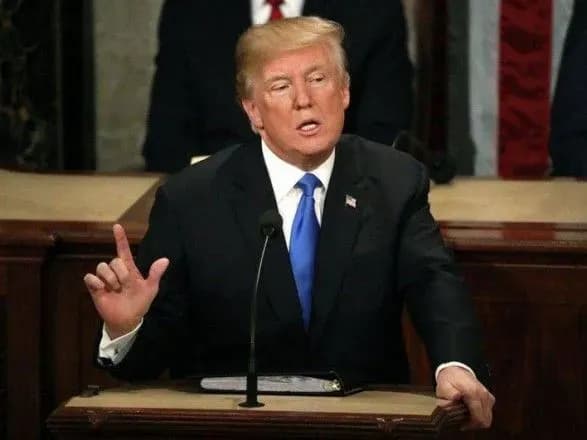 Трамп заявив, що мита відносно Китаю працюють відмінно